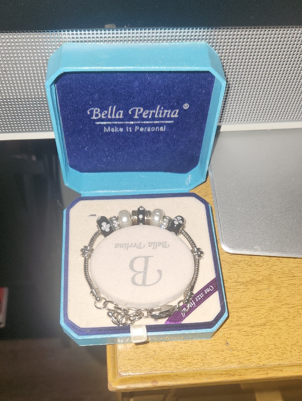 bella Perlina Silver Bracelet with White and Black Charms